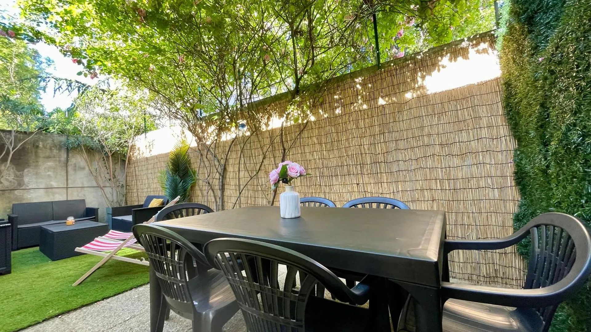 Bngo I Maison Terracotta I Jardin, Garage, 3 Chambres, 9 Personnes Villeurbanne Holiday home