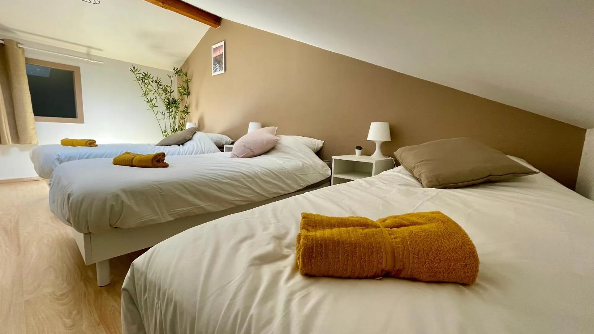 Bngo I Maison Terracotta I Jardin, Garage, 3 Chambres, 9 Personnes Villeurbanne