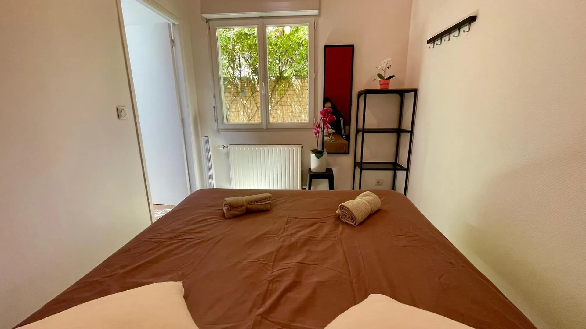 Bngo I Maison Terracotta I Jardin, Garage, 3 Chambres, 9 Personnes Villeurbanne Holiday home