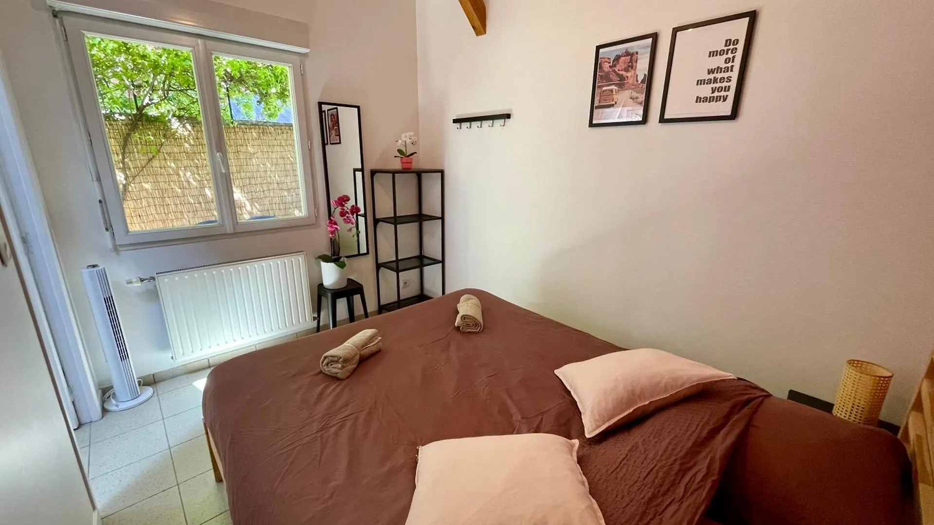 Bngo I Maison Terracotta I Jardin, Garage, 3 Chambres, 9 Personnes Villeurbanne 0*,  France